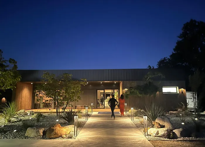 Hotel & Events Le Patio Occitan Toulouse Ouest - Cugnaux Hotell 3*