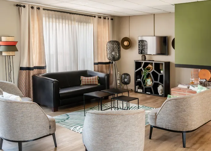 Hotel & Events Le Patio Occitan Toulouse Ouest - Cugnaux Hotell 3*